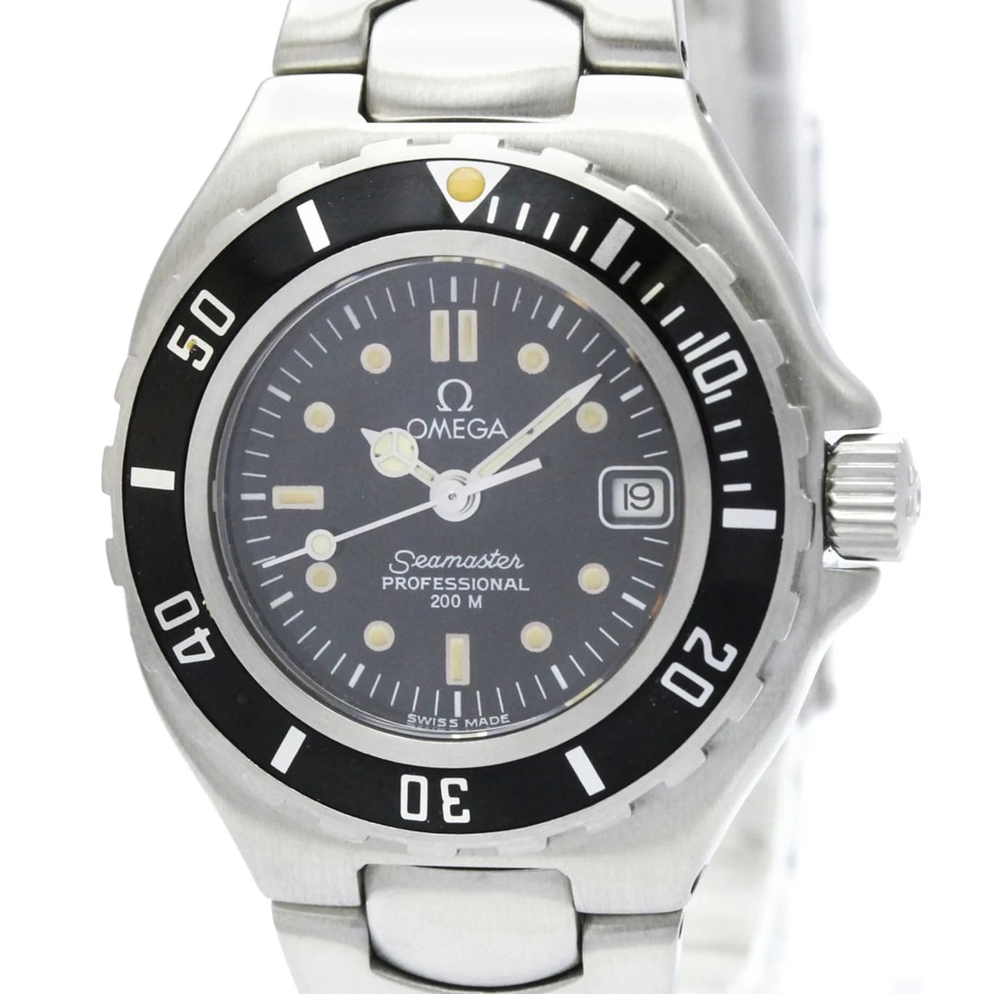 OMEGA SEAMASTER PROFESSIONAL STAINLESS STEEL WATCH: Omega Seamaster Professional Stainless Steel Watch Brand: Omega Type/Style: Wristwatch Material: (Case) Stainless steel (Band) Stainless steel Color: Dial Color Black Size: Case Diameter 28mm /