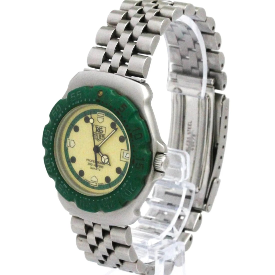 TAG HEUER FORMULA 1 QUARTZ STAINLESS STEEL QUARTZ WATCH: Tag Heuer Formula 1 Quartz Stainless Steel Quartz Watch Brand: Tag Heuer Type/Style: Wristwatch Material: (Case) Stainless steel (Band) Stainless steel Color: Dial Color Ivory Size: Case Diameter 35mm