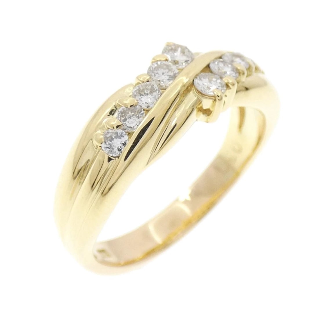 K18YG DIAMOND RING: K18YG Diamond Ring Brand: Unbranded Type/Style: Diamond Ring Material: K18YG, Color: YG Size: US4 3/4 Accessories: None Accessories Notice: When purchasing pre-owned goods, please refer to the photos
