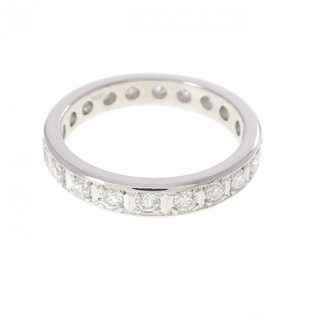 PT900 FULL ETERNITY DIAMOND RING: PT900 Full Eternity Diamond Ring Brand: Unbranded Type/Style: Diamond Ring Material: PT900, Color: PT Size: US4 3/4 Accessories: None Accessories Notice: When purchasing pre-owned goods, please refer