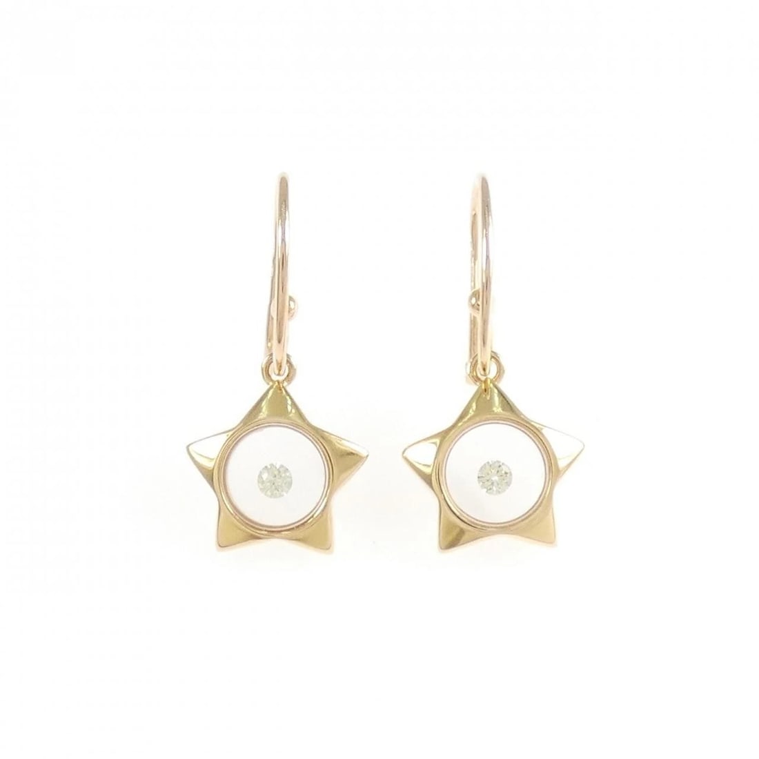 K18YG/K18PG STAR DIAMOND PIERCING: K18YG/K18PG Star Diamond Piercing Brand: Unbranded Type/Style: Diamond Pierce/Earring Material: K18YG/K18PG, Color: YG PG Size: Actual Size Approximate dimensions (height x width): 22.9mm x 11.2mm