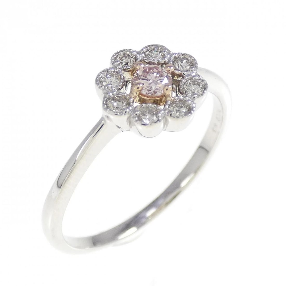 PT900/K18PG PINK DIAMOND RING: PT900/K18PG Pink Diamond Ring Brand: Unbranded Type/Style: Pink Diamond Ring Material: PT900/K18PG, Color: PT PG Size: US6 1/4 Accessories: None Accessories Notice: When purchasing pre-owned goods,