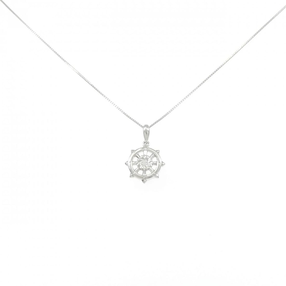 K18WG NECKLACE: K18WG Necklace Brand: Unbranded Type/Style: Necklace Material: K18WG, Color: WG Size: Size Length 45cm Accessories: None Accessories Notice: When purchasing pre-owned goods, please refer to the