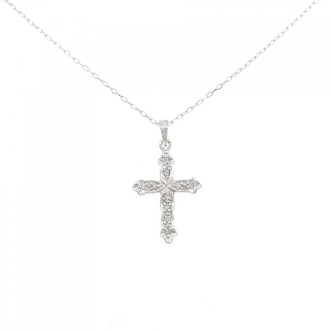750WG/K18WG CROSS DIAMOND NECKLACE: 750WG/K18WG Cross Diamond Necklace Brand: Unbranded Type/Style: Diamond Necklace Material: K18WG, Color: WG Size: Size Length 45cm Accessories: None Accessories Notice: When purchasing pre-owned