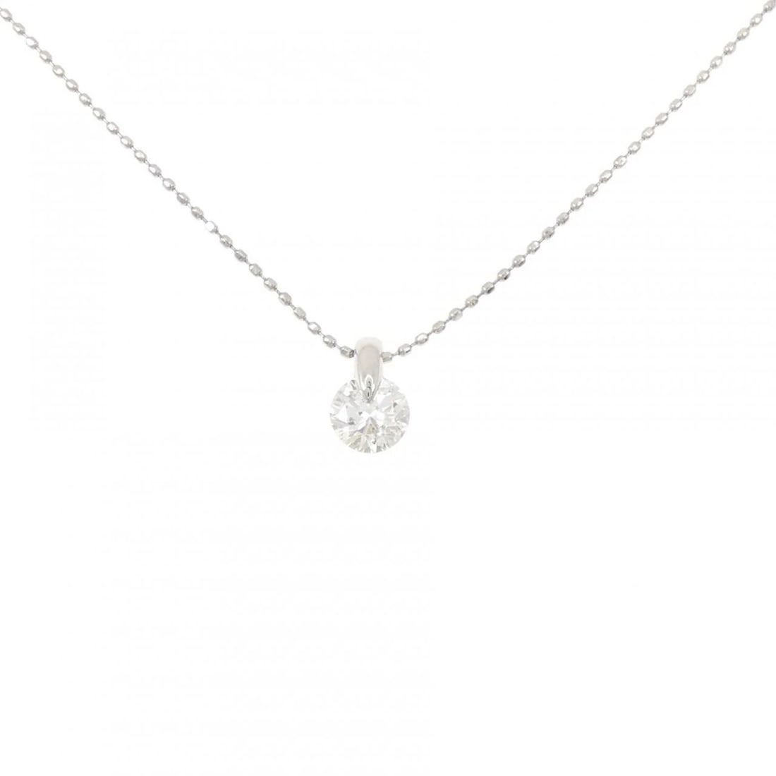 PT900/PT850 DIAMOND NECKLACE: PT900/PT850 Diamond Necklace Brand: Unbranded Type/Style: Diamond Necklace Material: PT900/PT850, Color: PT Size: Size Length 43cm Accessories: None Accessories Notice: When purchasing pre-owned