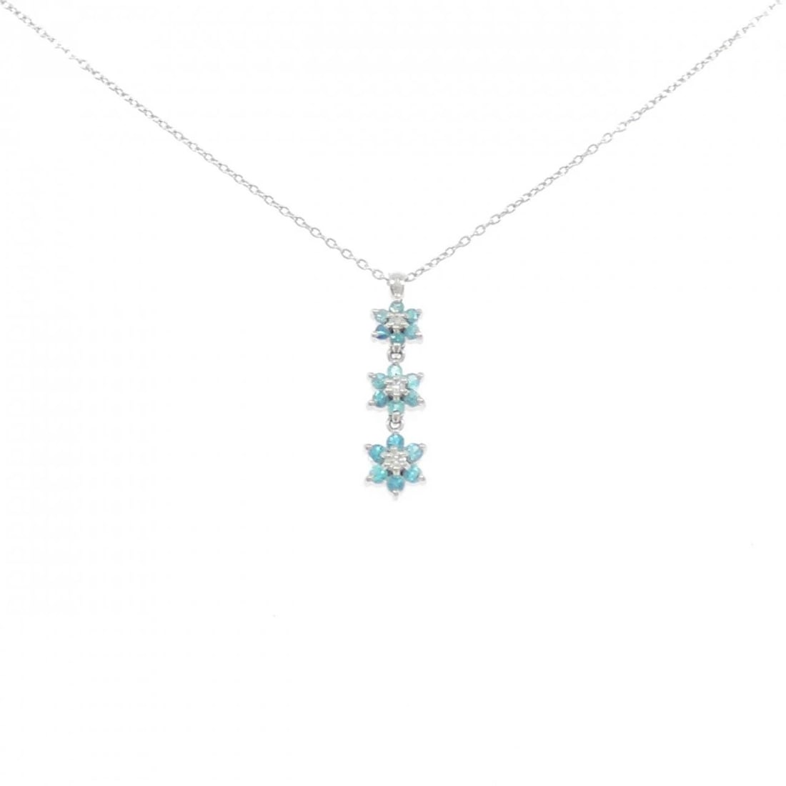 PT900/PT850 FLOWER TOURMALINE NECKLACE: PT900/PT850 Flower Tourmaline Necklace Brand: Unbranded Type/Style: Tourmaline Necklace Material: PT900/PT850, Main Stone Tourmaline Color: PT Size: Size Length 45cm Accessories: None Accessories