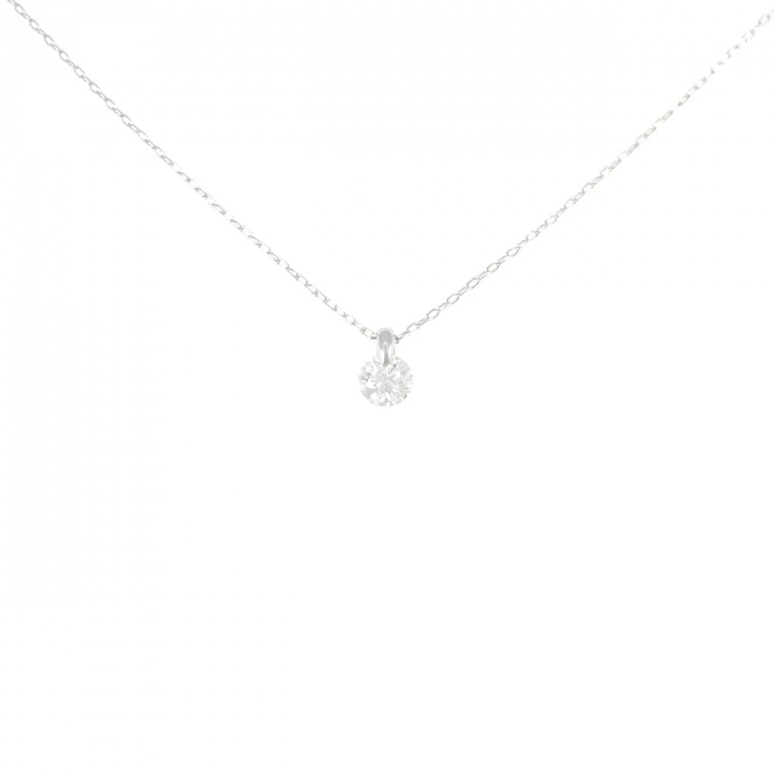 PT900/PT850 DIAMOND NECKLACE: PT900/PT850 Diamond Necklace Brand: Unbranded Type/Style: Diamond Necklace Material: Platinum900/Platinum850, Main Stone Natural Color: Does Not Apply Size: Length: 45cm Accessories: None Accessories