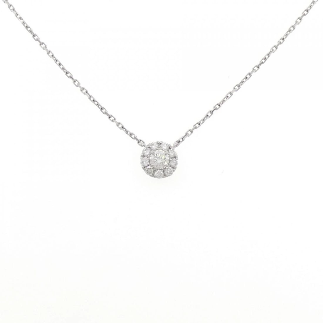 PT900/PT850 DIAMOND NECKLACE: PT900/PT850 Diamond Necklace Brand: Unbranded Type/Style: Diamond Necklace Material: Platinum900/Platinum850, Color: Does Not Apply Size: Length: 41cm Accessories: None Accessories Notice: When