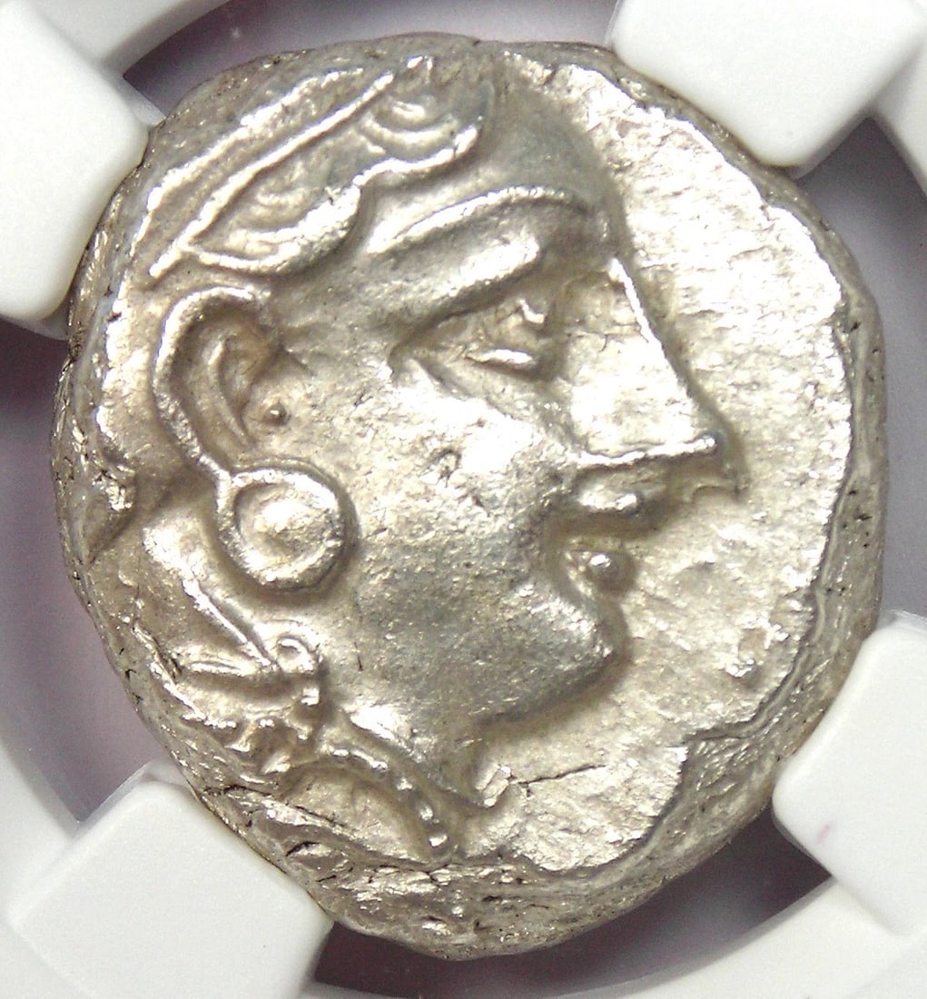 ATTICA ATHENS ATHENA OWL TETRADRACHM COIN: Attica Athens Athena Owl Tetradrachm Coin Year : 353-294 BC Denomination : Tetradrachm Country of Origin : Greece Accessories: None Accessories Notice: When purchasing pre-owned goods, please refer to