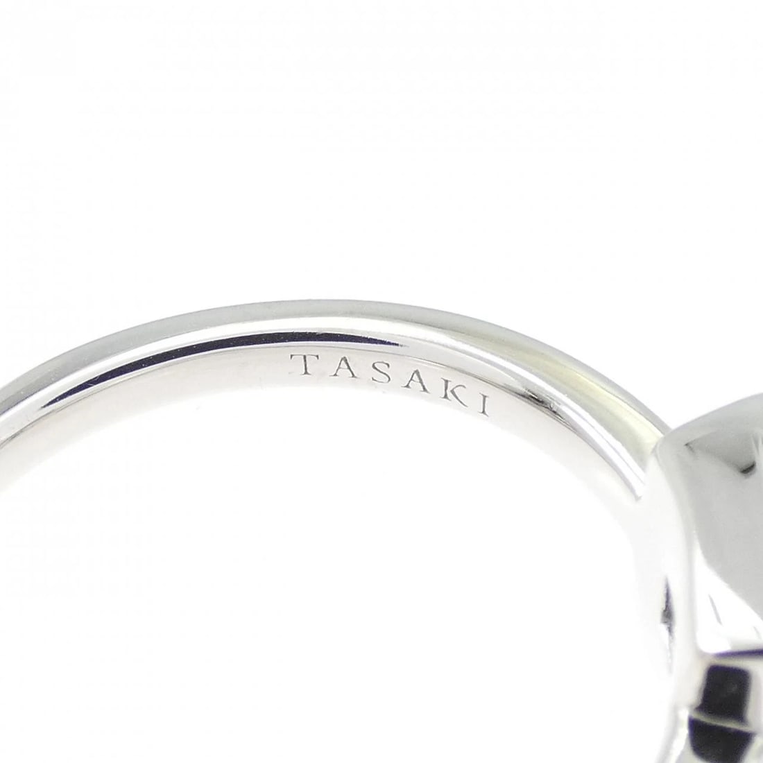 TASAKI DIAMOND RING - 3