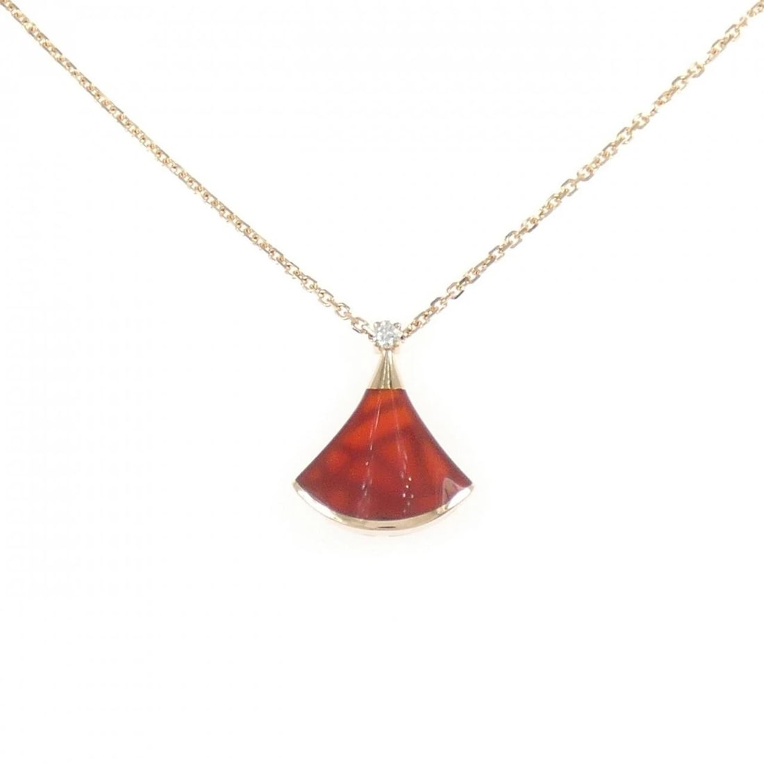 BVLGARI DIVA'S DREAM NECKLACE: Bvlgari Diva's Dream Necklace Brand: BVLGARI Type/Style: Bulgari Necklace Material: 750 Pink Gold, Main Stone Carnelian Color: Pink Gold Size: length 41?43cm Actual Size Pendant length approx. x