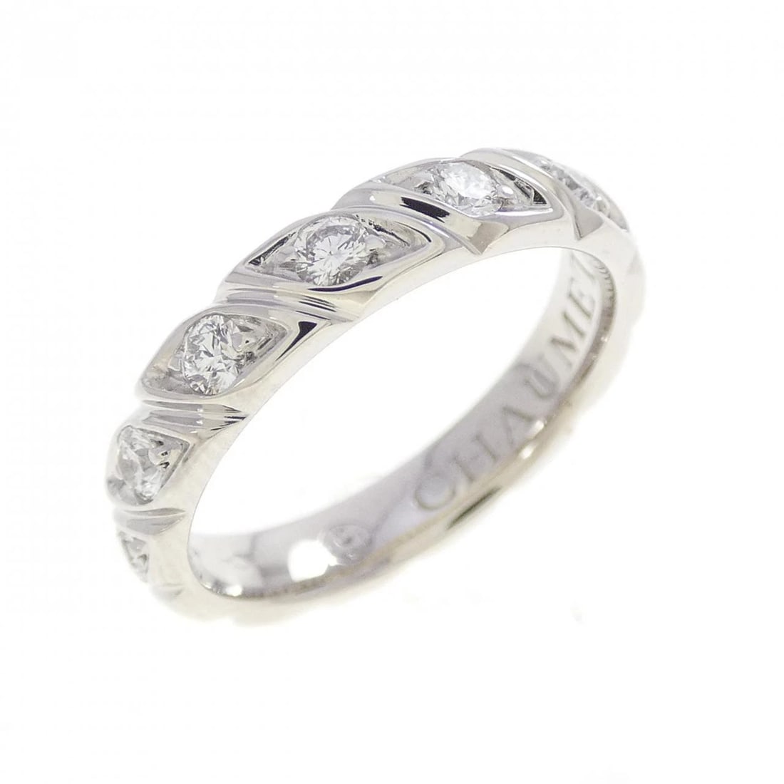 CHAUMET TORSADE RING: Chaumet Torsade Ring Brand: Chaumet Type/Style: Chaumet Ring Material: Platinum950, Main Stone Natural Color: Silver Size: US5 1/4 Accessories: None Accessories Notice: When purchasing pre-owned