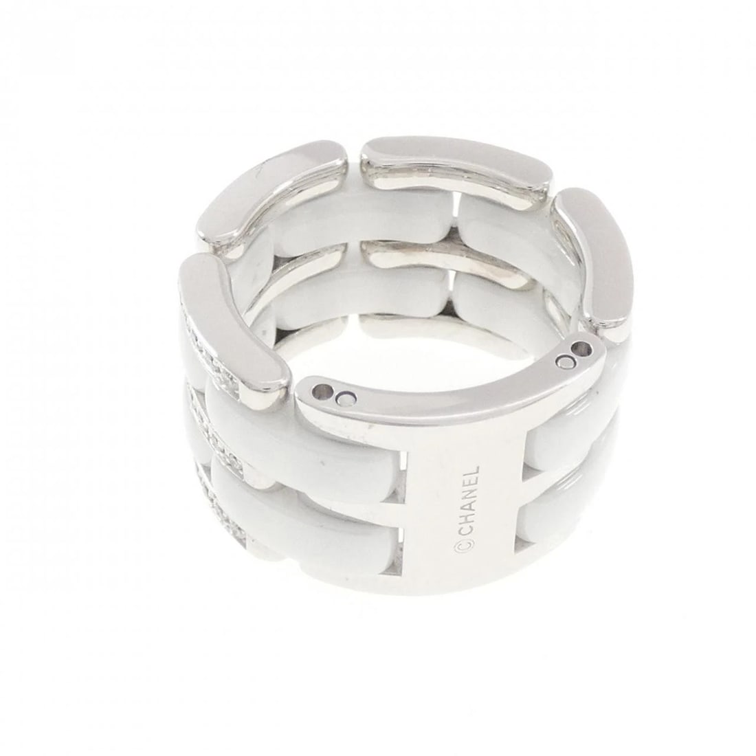 CHANEL ULTRA COLLECTION LARGE RING: Chanel Ultra Collection Large Ring Brand: CHANEL Type/Style: Chanel Ring Material: 750 white gold/ceramic, Main Stone Natural Color: white gold/ceramic Size: US5(49) Accessories: None Accessories