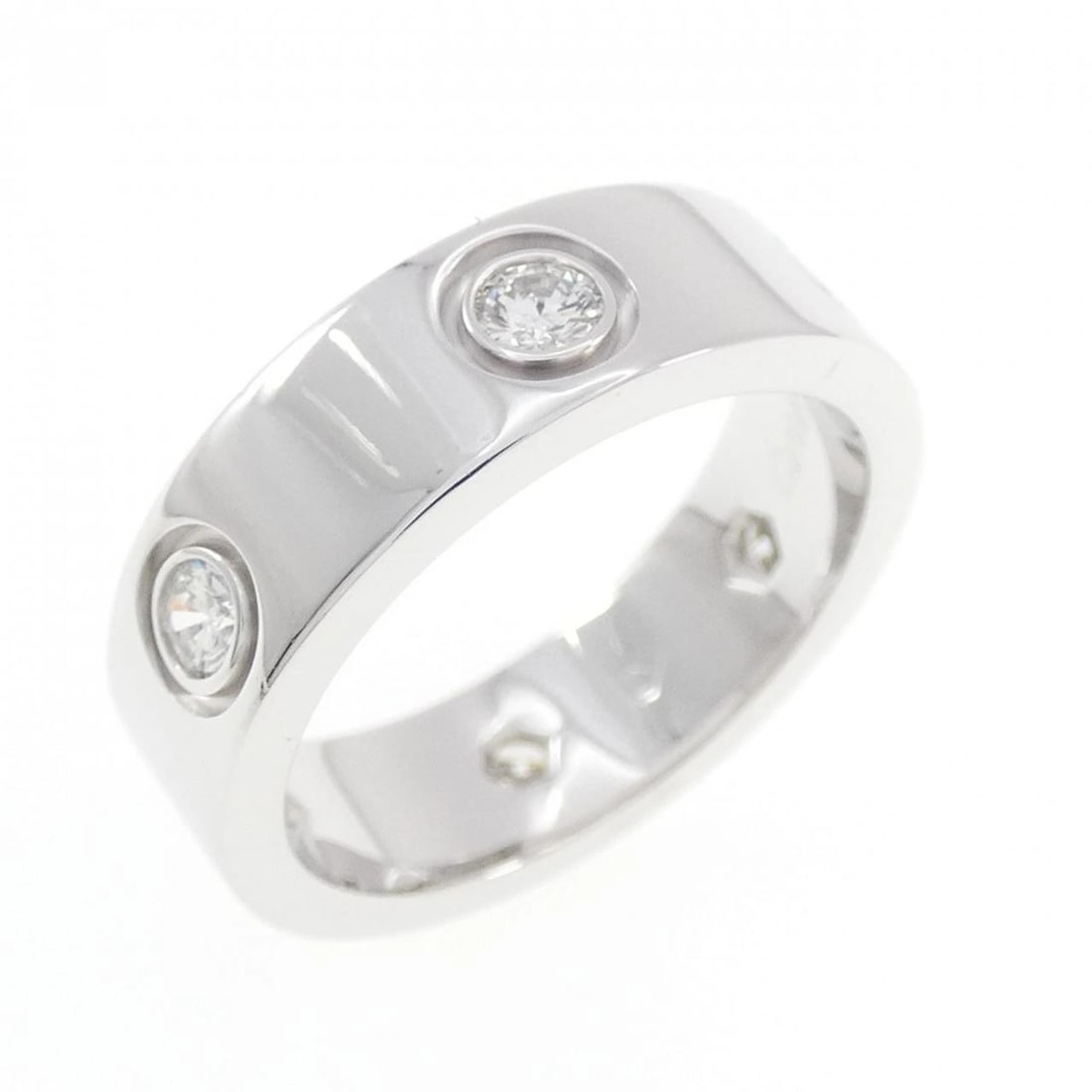 CARTIER LOVE FULL DIAMOND RING: Cartier Love Full Diamond Ring Brand: CARTIER Type/Style: Cartier Ring Material: 750 white gold, Main Stone NATURAL Color: White Gold Size: US5 1/4(50) Accessories: None Accessories Notice