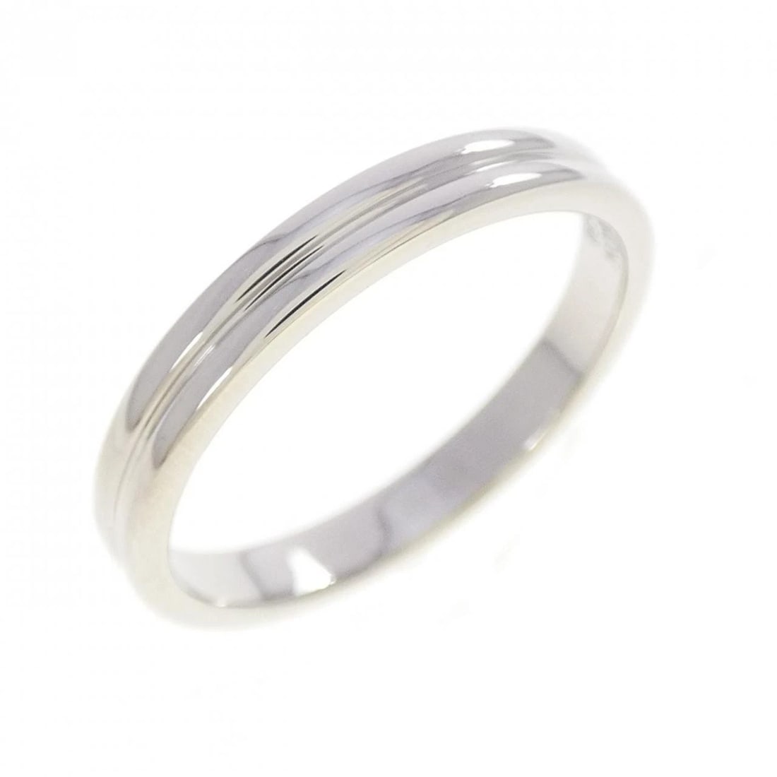 BOUCHERON GODRON RING: Boucheron Godron Ring Brand: Boucheron Type/Style: Boucheron Ring Material: Platinum950, Color: Silver Size: US8 3/4(59) Accessories: None Accessories Notice: When purchasing pre-owned goods, please