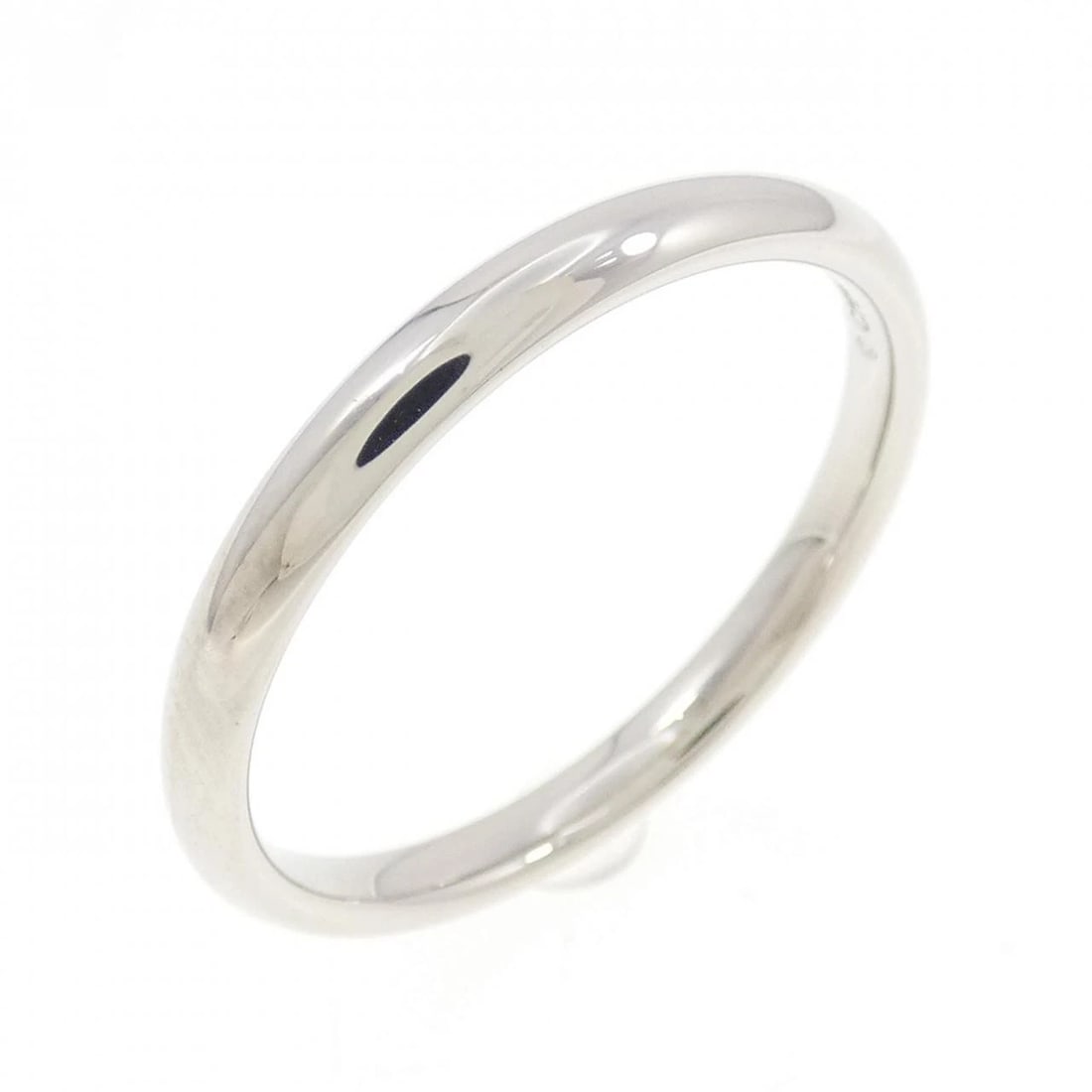 CHANEL WEDDING RING: Chanel wedding ring Brand: CHANEL Type/Style: Chanel Ring Material: Platinum950, Color: Silver Size: US8 1/2(58) Accessories: None Accessories Notice: When purchasing pre-owned goods, please refer to