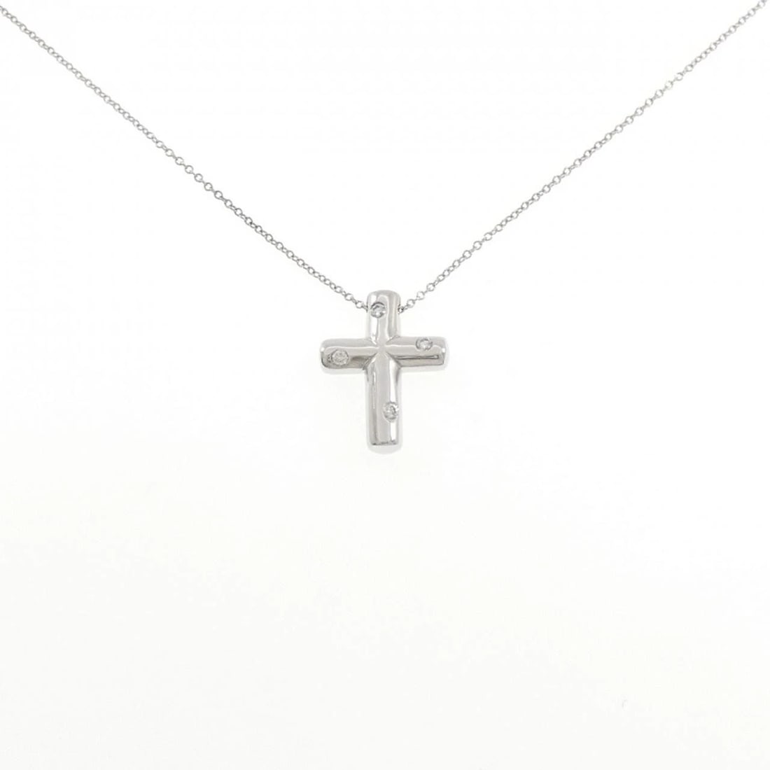 TIFFANY & CO. DOTS CROSS NECKLACE: TIFFANY & Co. Dots Cross Necklace Brand: TIFFANY&Co. Type/Style: TIFFANY&Co. Necklace Material: Platinum950, Main Stone Natural Color: Silver Size: length41cmActual Size Pendant length approx. x width