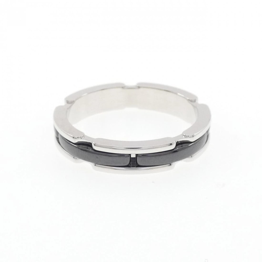 CHANEL ULTRA COLLECTION RING: Chanel Ultra Collection Ring Brand: CHANEL Type/Style: Chanel Ring Material: 750 white gold/ceramic, Color: white gold/ceramic Size: US8(57) Accessories: None Accessories Notice: When purchasing