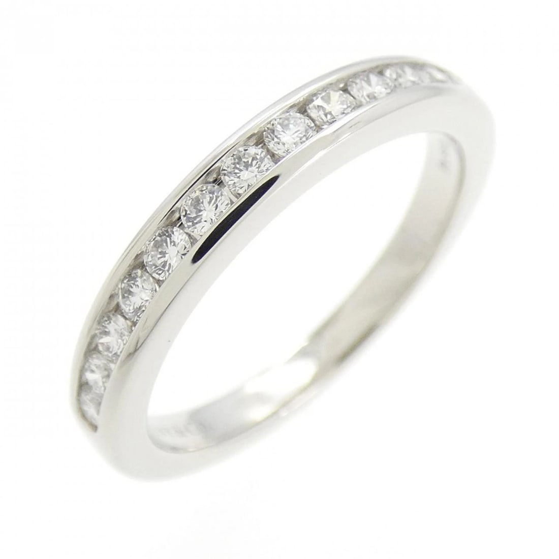 TIFFANY & CO. HALF CIRCLE CHANNEL SETTING RING: TIFFANY & Co. Half Circle Channel Setting Ring Brand: TIFFANY&Co. Type/Style: TIFFANY & Co. Ring Material: Platinum, Main Stone Natural Color: Silver Size: US4 Accessories: None Accessories Notice: