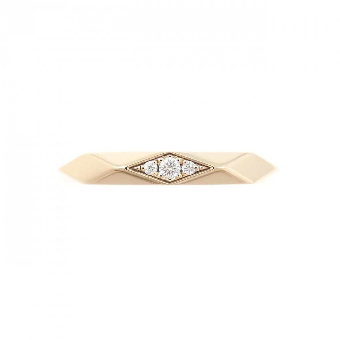 BOUCHERON FACETED RING - 2