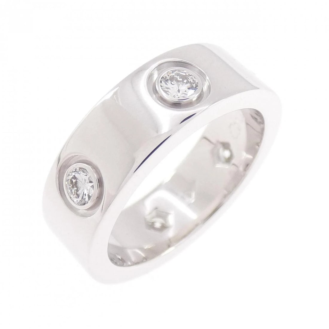 CARTIER LOVE FULL DIAMOND RING: Cartier Love Full Diamond Ring Brand: CARTIER Type/Style: Cartier Ring Material: 750 white gold, Main Stone Natural Color: White Gold Size: US4(47) Accessories: None Accessories Notice: When