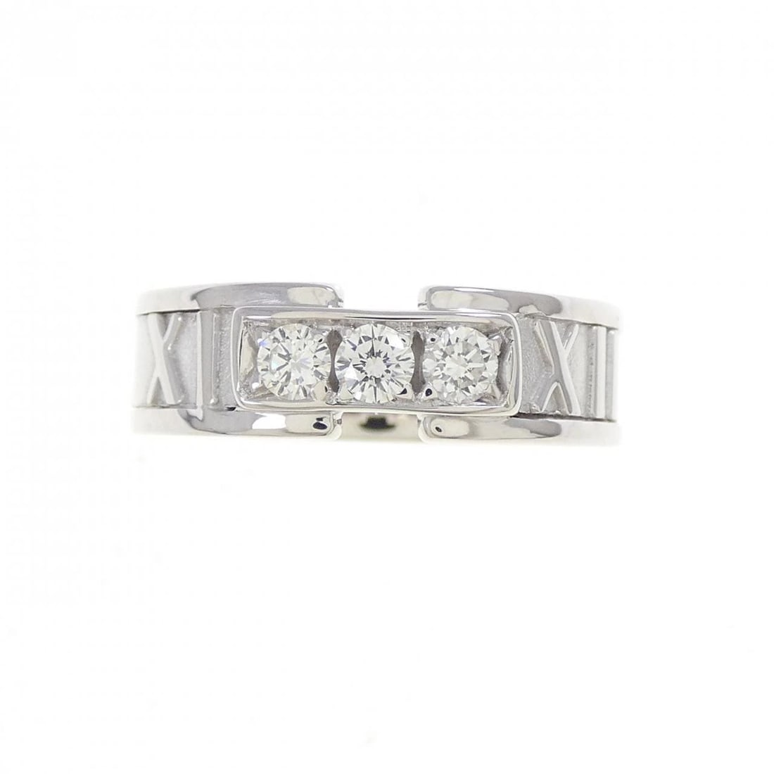 TIFFANY&CO. RING: TIFFANY&Co. Ring Brand: TIFFANY&Co. Type/Style: TIFFANY & Co. Ring Material: 750 white gold, Main Stone Natural Color: White Gold Size: US4 1/2 Accessories: None Accessories Notice: When purchasing