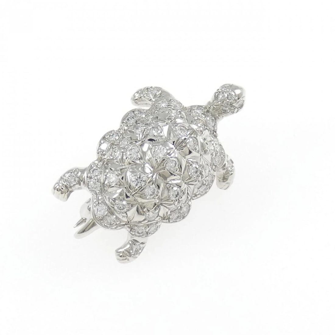 TIFFANY&CO. MINI TURTLE BROOCH: TIFFANY&Co. Mini Turtle Brooch Brand: TIFFANY&Co. Type/Style: TIFFANY&Co. Pendant/Brooch Material: Platinum950, Main Stone Natural Color: Silver Size: Actual Size Approximate dimensions: 21.5cm