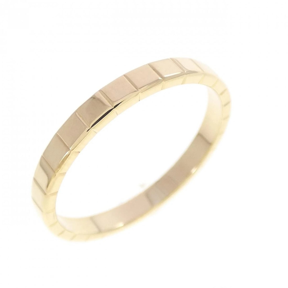 CHOPARD ICE CUBE RING: Chopard Ice Cube Ring Brand: Chopard Type/Style: Chopard Ring Material: 750 yellow gold, Color: Yellow Gold Size: US7 Accessories: None Accessories Notice: When purchasing pre-owned goods,