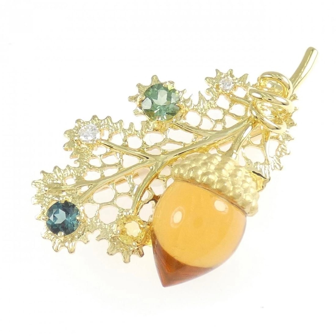 TASAKI COLOR STONE BROOCH: Tasaki Color Stone Brooch Brand: TASAKI Type/Style: Tasaki Pendant/Brooch Material: 750 yellow gold, Main Stone Citrin Color: Yellow Gold Size: Actual Size Approximate dimensions (height x width):