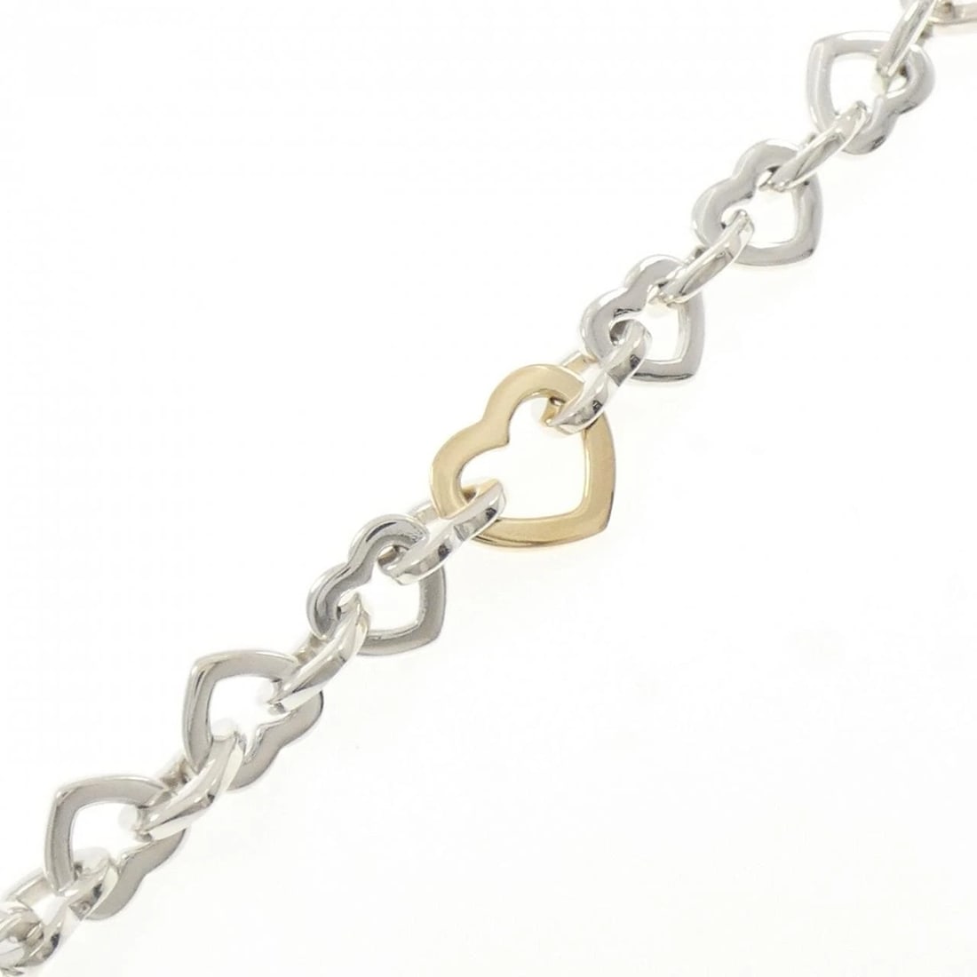 TIFFANY & CO. HEART LINK BRACELET: TIFFANY & Co. Heart Link Bracelet Brand: TIFFANY&Co. Type/Style: TIFFANY & Co. Bracelet Material: 925Silver/750Yellow Gold, Color: YG,Silver Size: length19.5cmActual Size Max width approx: 13.6mm