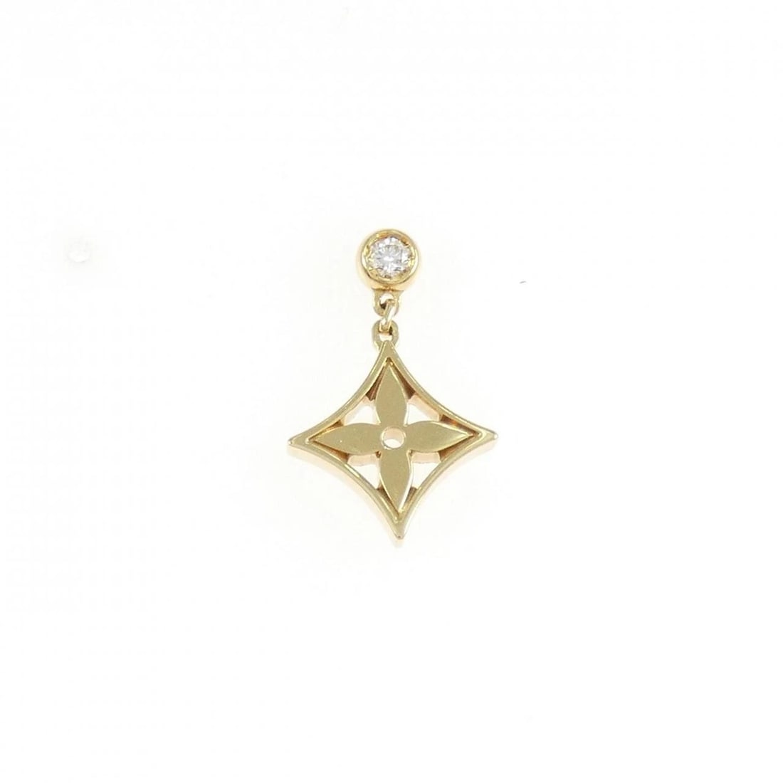 LOUIS VUITTON PIERCE MONOGRAM IDYLLE (SINGLE EARRING): Louis Vuitton Pierce Monogram Idylle (Single Earring) Brand: LOUIS VUITTON Type/Style: Louis Vuitton Pierce/Earring Material: 750 yellow gold, Main Stone Natural Color: Yellow Gold Size: Actual Size