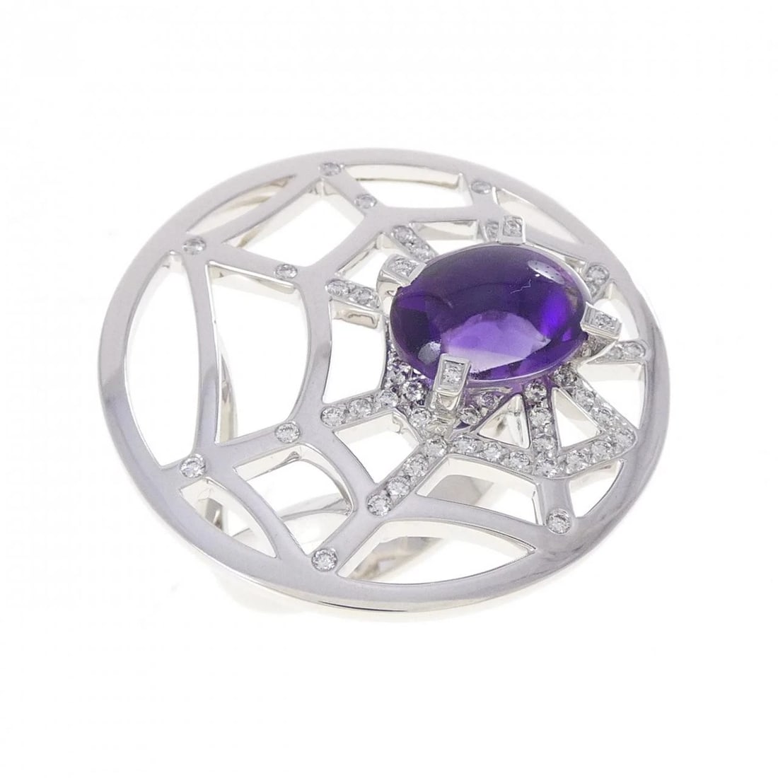 CHAUMET ATTRAPE-MOI RING: Chaumet Attrape-Moi Ring Brand: Chaumet Type/Style: Chaumet Ring Material: 750 white gold, Main Stone Amethyst Color: White Gold Size: US5 Accessories: None Accessories Notice: When purchasing