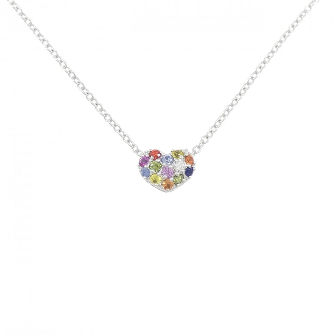 PONTE VECCHIO HEART SAPPHIRE NECKLACE: Ponte Vecchio Heart Sapphire Necklace Brand: Ponte Vecchio Type/Style: Ponte Vecchio Necklace Material: K18 white gold, Main Stone Sapphire Color: White Gold Size: length36?40cmActual Size Pendant