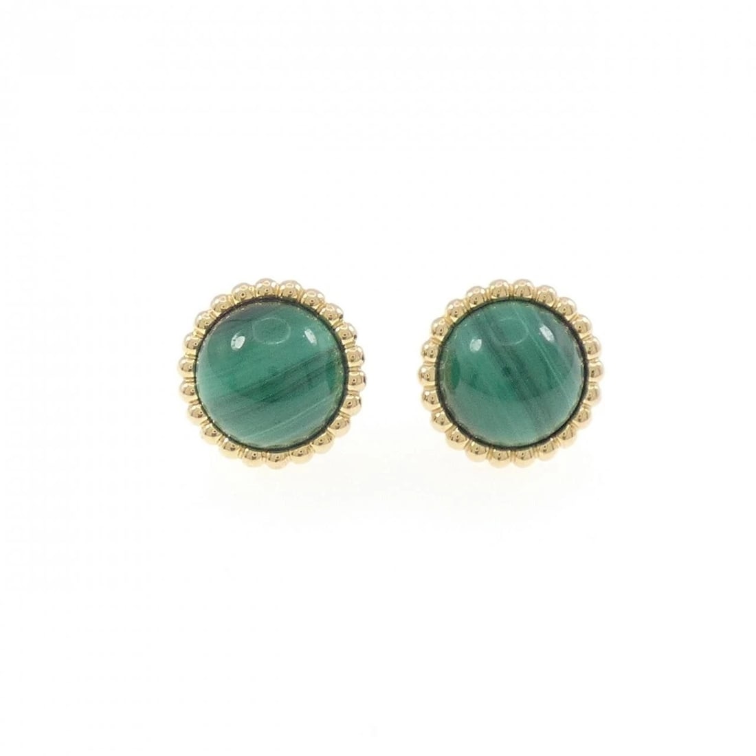 VAN CLEEF & ARPELS PERLEE COULEUR PIERCE: Van Cleef & Arpels Perlee Couleur Pierce Brand: Van Cleef & Arpels Type/Style: Van Cleef & Arpels Pierce/Earring Material: 750yellow gold, Main Stone Malachite Color: Yellow Gold Size: Actual Size
