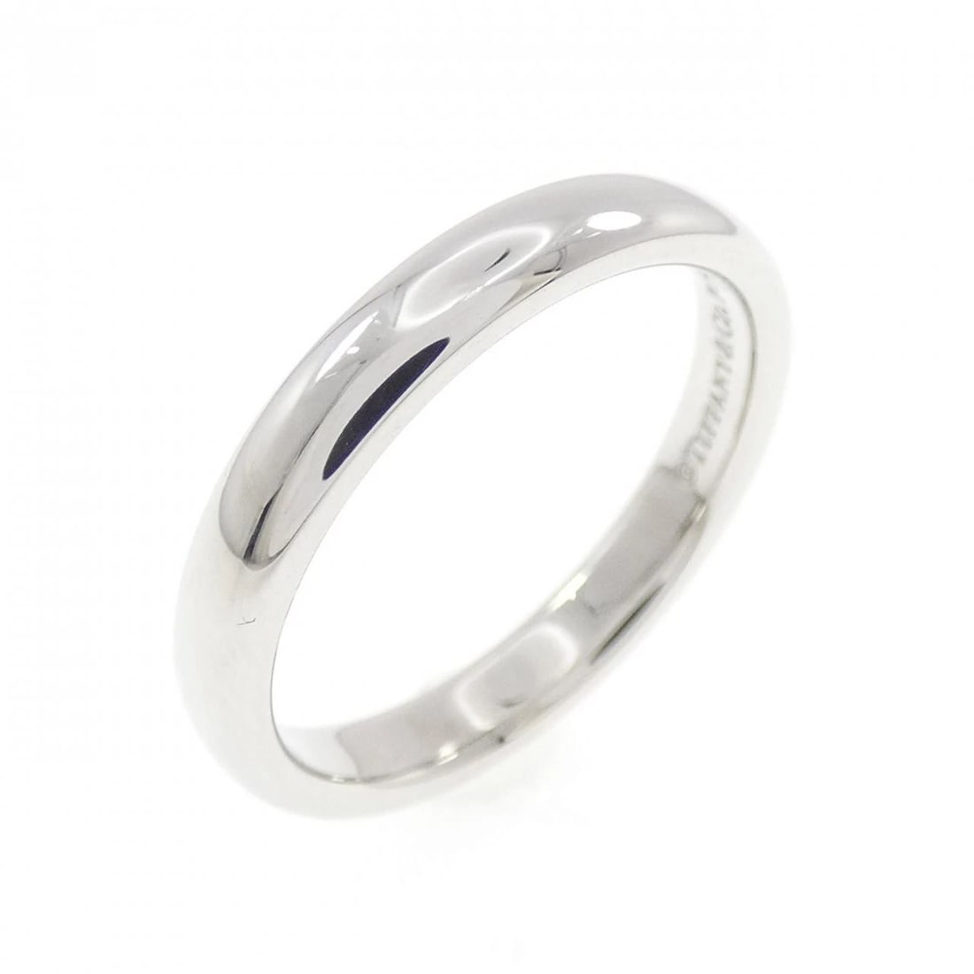 TIFFANY & CO. STACKING BAND RING: TIFFANY & Co. Stacking Band Ring Brand: TIFFANY&Co. Type/Style: TIFFANY & Co. Ring Material: Platinum950, Color: Platinum Size: US5 1/4 Accessories: None Accessories Notice: When purchasing pre-owned