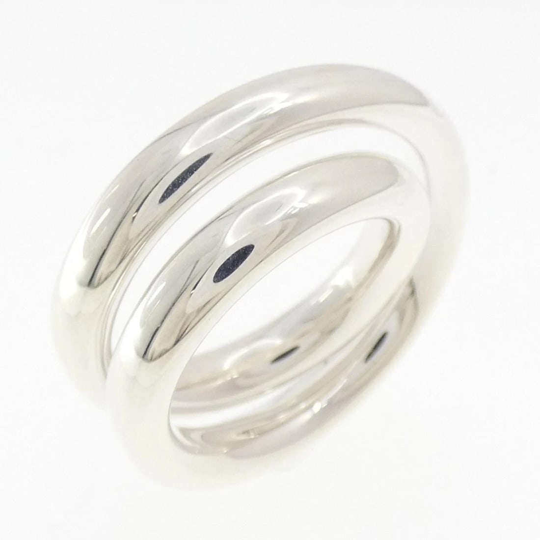 HERMES VERTIGE RING: Hermes Vertige Ring Brand: HERMES Type/Style: Hermes Ring Material: 925Silver, Color: Silver Size: US5 1/2(51) Accessories: None Accessories Notice: When purchasing pre-owned goods, please