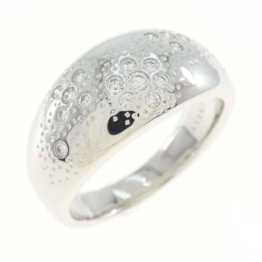 TASAKI DIAMOND RING: Tasaki Diamond Ring Brand: TASAKI Type/Style: Tasaki Ring Material: 750 white gold, Main Stone Natural Color: white gold Size: US8 Accessories: None Accessories Notice: When purchasing pre-owned