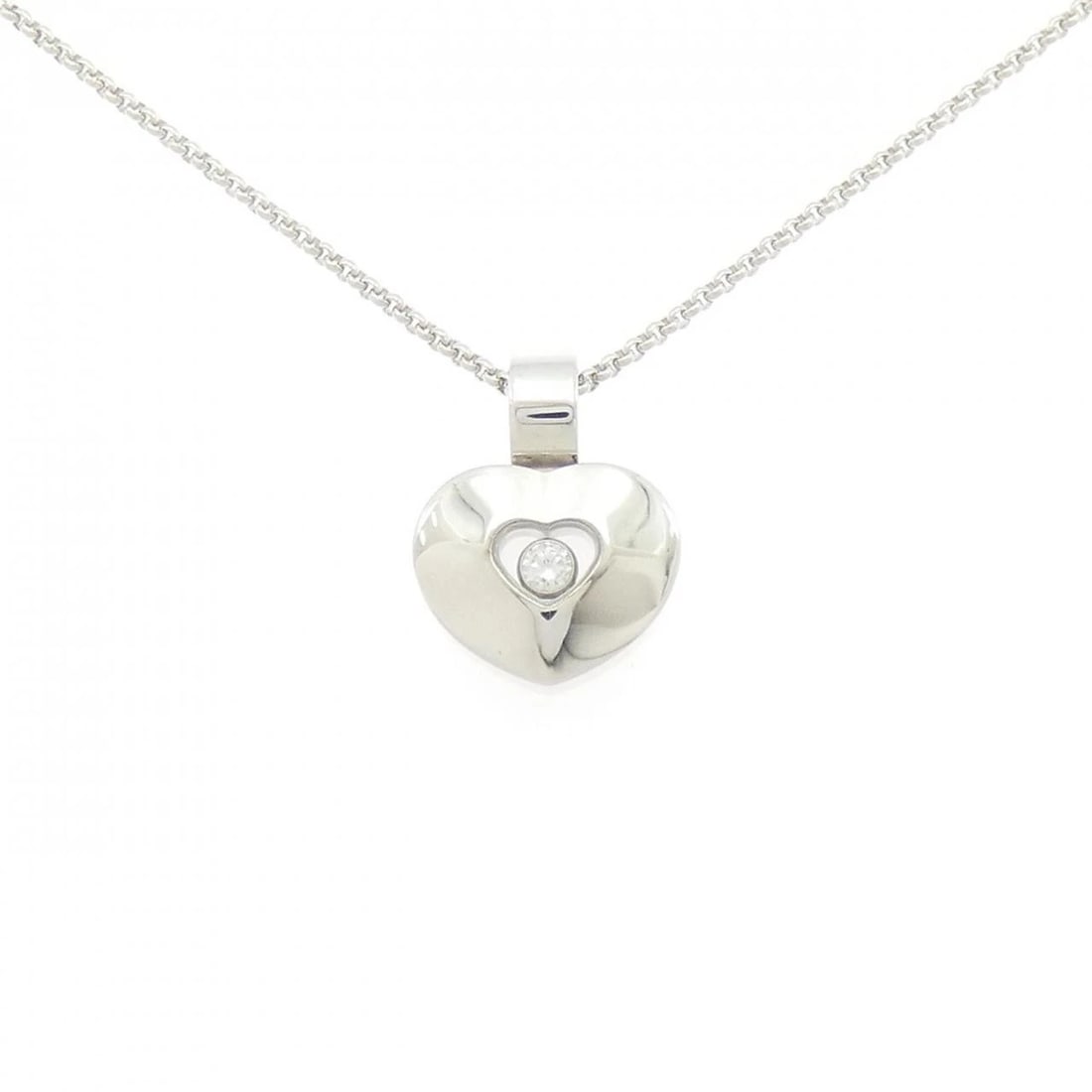 CHOPARD DIAMOND NECKLACE: Chopard Diamond Necklace Brand: Chopard Type/Style: Chopard Necklace Material: 750 white gold, Main Stone Natural Color: white gold Size: 42cm Pendant length approx. x width approx.: 18.9mmx14.8mm