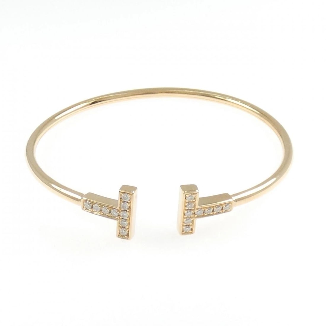 TIFFANY & CO. T-WIRE BANGLE: TIFFANY & Co. T-Wire Bangle Brand: TIFFANY&Co. Type/Style: TIFFANY & Co. Bracelet Material: 750 Pink Gold, Main Stone Natural Color: Pink Gold Size: 15cm Max width approx: 9.8mm Accessories: None