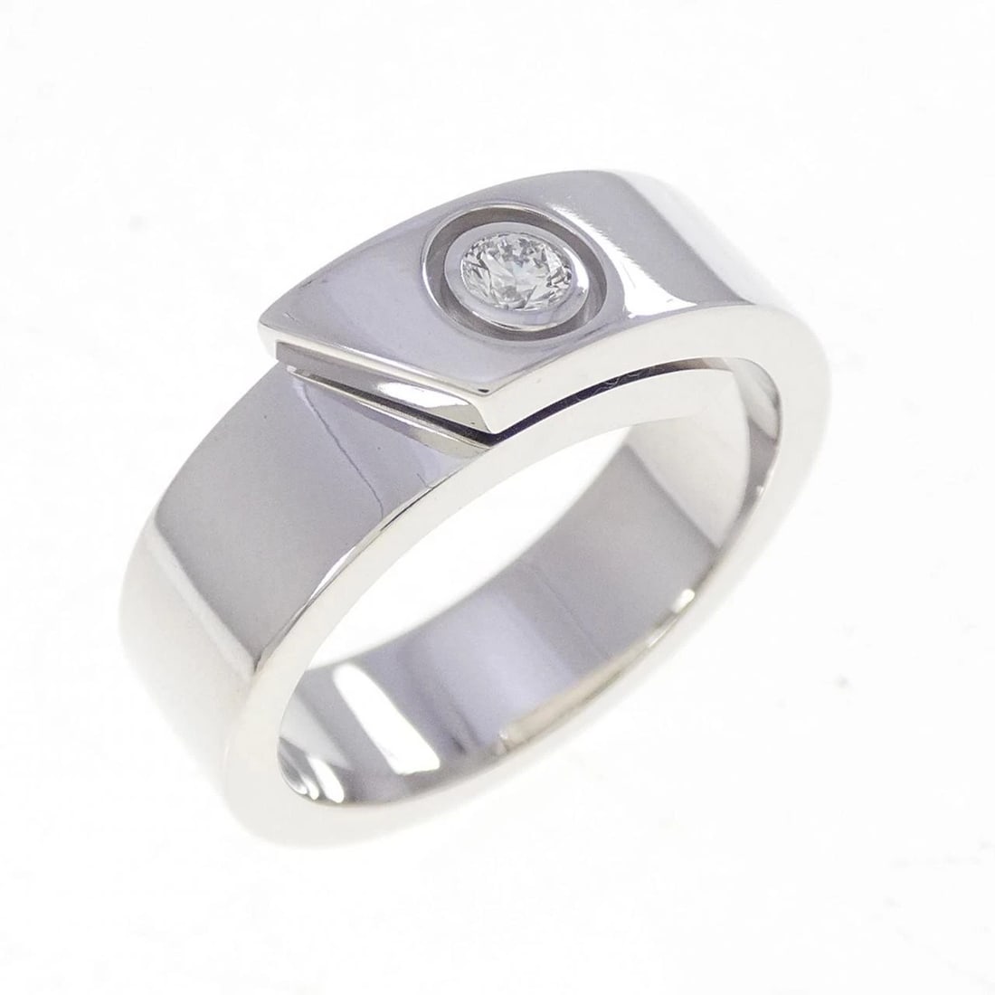 CARTIER ANNIVERSARY RING: Cartier Anniversary Ring Brand: CARTIER Type/Style: Cartier Ring Material: 750 white gold, Main Stone Natural Color: white gold Size: US5 3/4(51) Accessories: None Accessories Notice: When purchasing