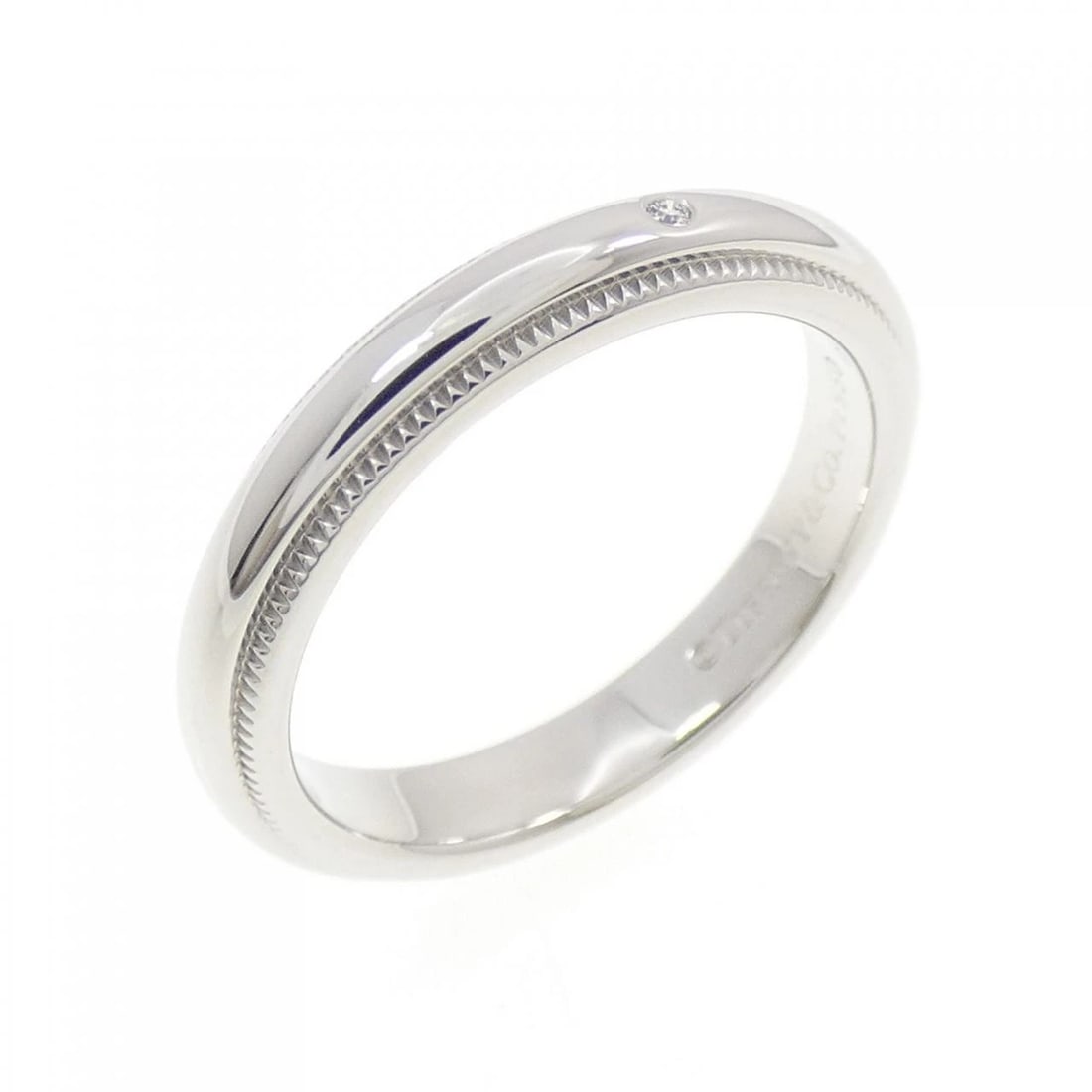 TIFFANY & CO. MILGRAIN RING: TIFFANY & Co. Milgrain Ring Brand: TIFFANY&Co. Type/Style: TIFFANY & Co. Ring Material: Platinum950, Main Stone Natural Color: Platinum Size: US3 3/4 Accessories: None Accessories Notice: When