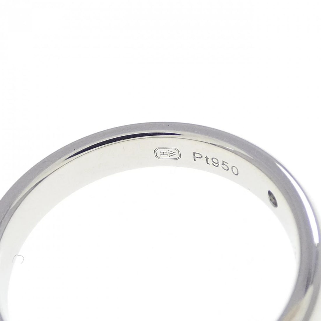 HARRY WINSTON ROUND WEDDING RING - 4