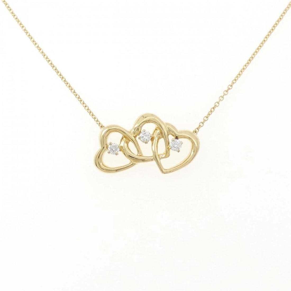 TIFFANY&CO. TRIPLE OPEN HEART NECKLACE: TIFFANY&Co. Triple Open Heart Necklace Brand: TIFFANY&Co. Type/Style: TIFFANY&Co. Necklace Material: 750 yellow gold, Main Stone Natural Color: yellow gold Size: 43cm Pendant length approx. x width