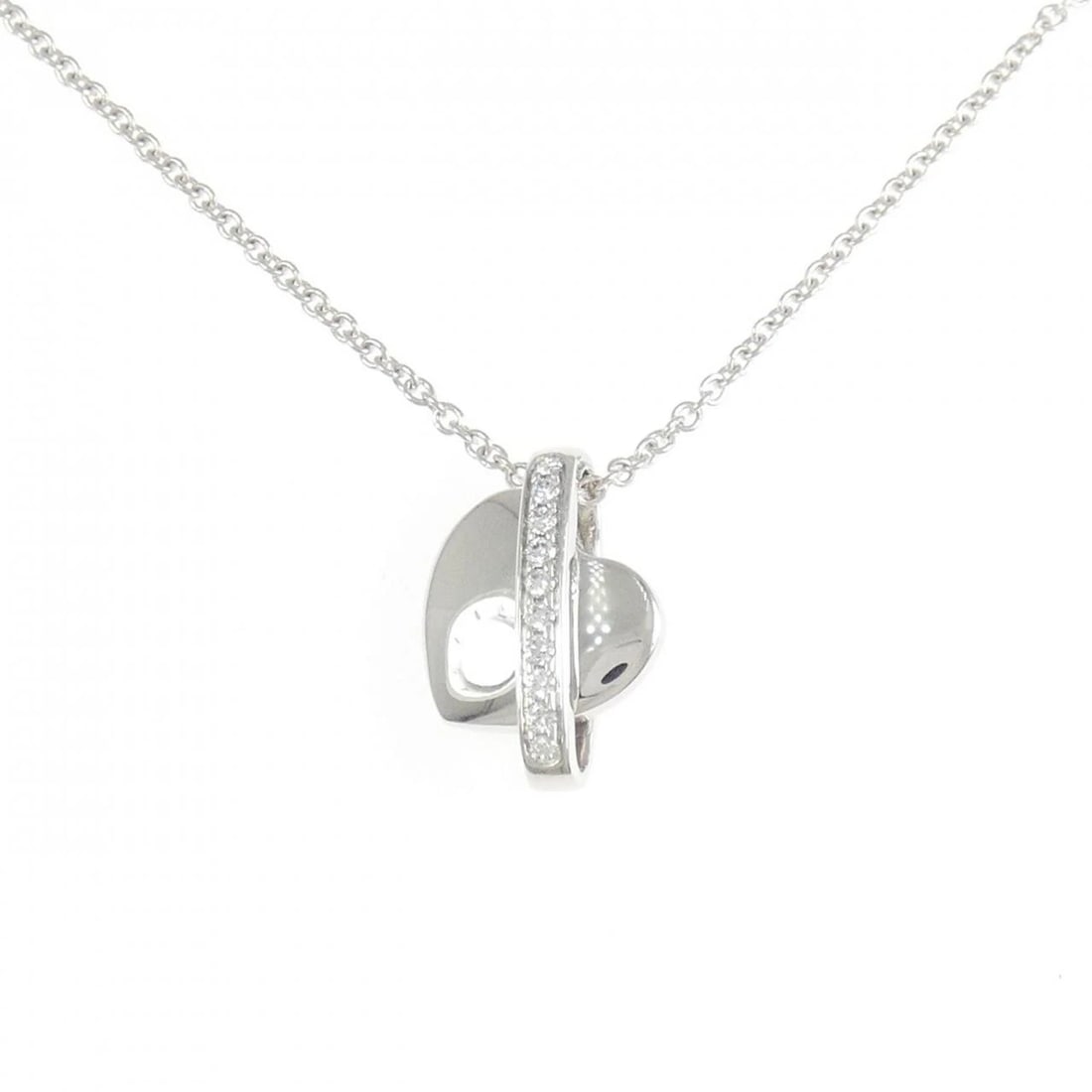 PIAGET POSSESSION NECKLACE: PIAGET Possession Necklace Brand: PIAGET Type/Style: PIAGET Necklace Material: 750 white gold, Main Stone Natural Color: white gold Size: 37?39cm Pendant length approx. x width approx.: 18.7mmx13.5mm