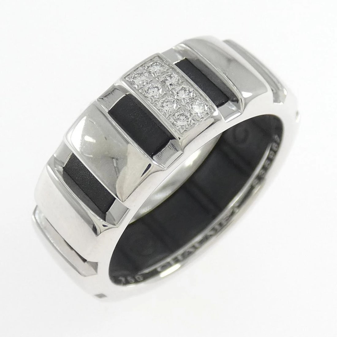 CHAUMET CLASS ONE SMALL RING: Chaumet Class One Small Ring Brand: Chaumet Type/Style: Chaumet Ring Material: 750 white gold, Main Stone Natural Color: white gold Size: US6 1/4(52) Accessories: None Accessories Notice: When