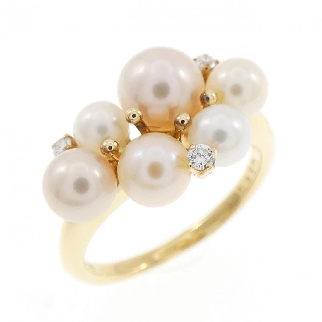 PERLITA MIKIMOTO FRESHWATER PEARL RING: Perlita Mikimoto Freshwater Pearl Ring Brand: PERLITA MIKIMOTO Type/Style: Perlita Mikimoto Ring Material: K18 yellow gold, Main Stone Secondary Stone diamond Color: yellow gold Size: US5