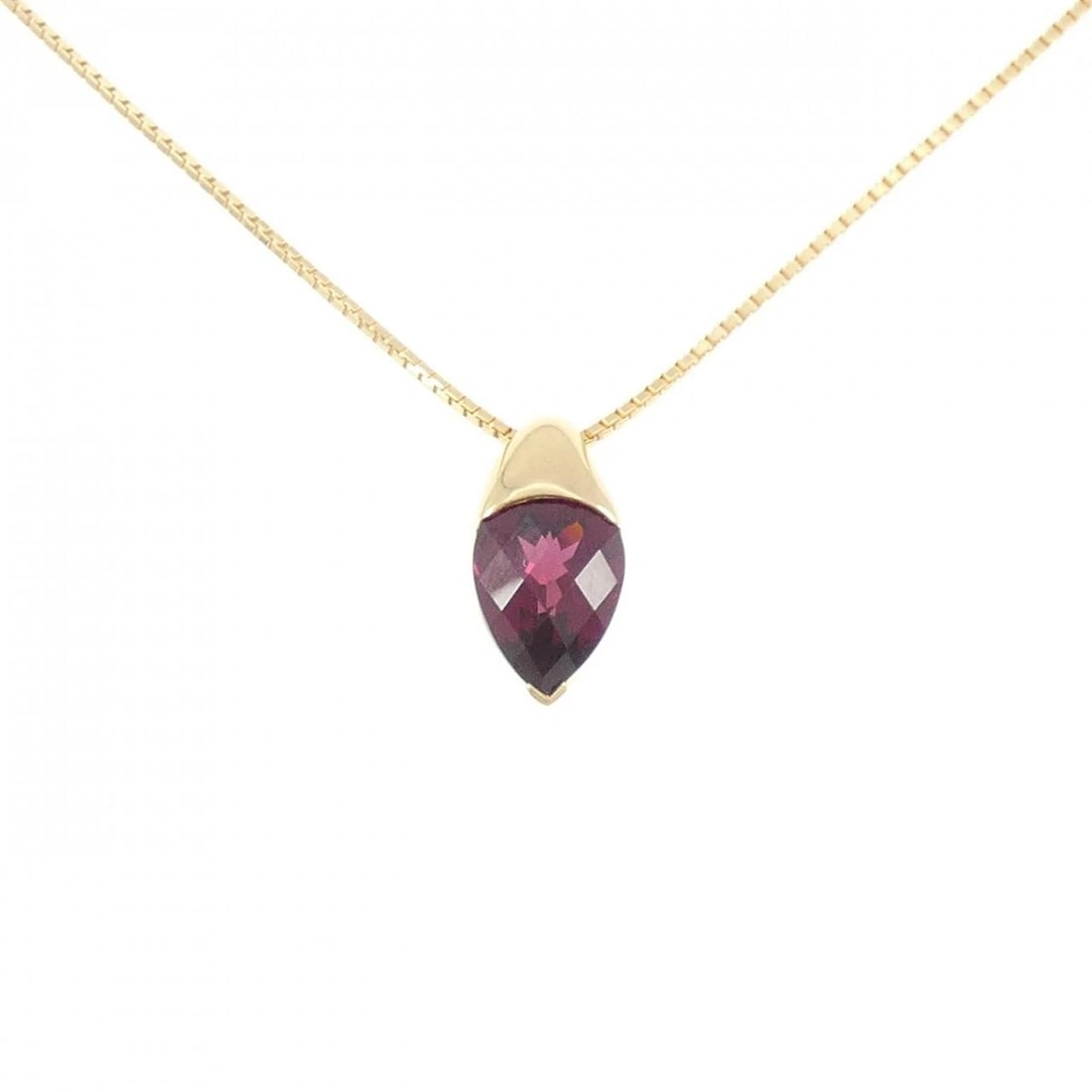 TASAKI GARNET NECKLACE: Tasaki Garnet Necklace Brand: TASAKI Type/Style: Tasaki Necklace Material: K18 yellow gold, Color: yellow gold Size: 40cm Pendant length approx. x width approx.: 18.4mmx8.9mm Chain maximum width