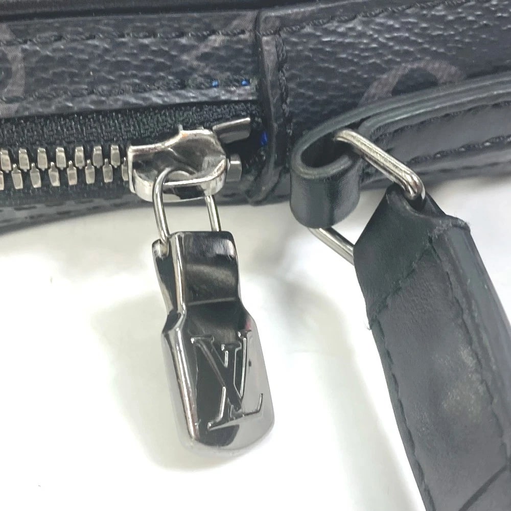LOUIS VUITTON MONOGRAM ECLIPSE SHOULDER BAG - 6