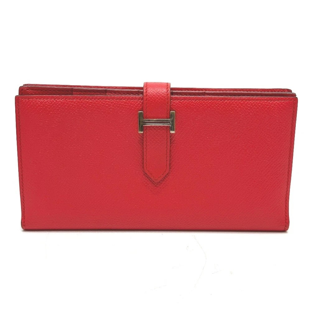 HERMES HHARDWARE BEARN SOUFFLE TWO FOLD: HERMES HHardware Bearn Souffle Two fold Brand: HERMES Type/Style: Long Wallet Material: Epsom Color: Red Size: W6.9xH3.7xD0.4inch / W17.5cmxH9.5cmxD1cm Accessories: None Accessories Notice: When