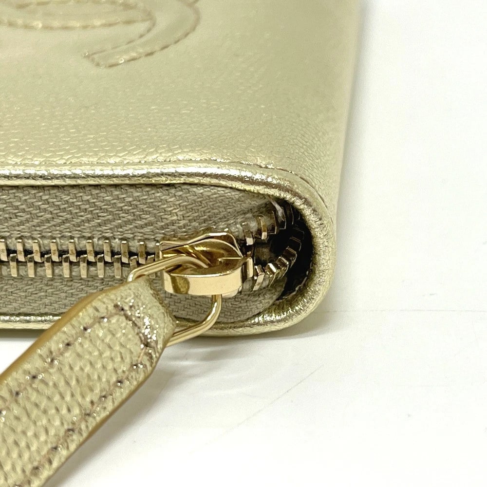 CHANEL CC MARK METIERS D'ART CARD CASE MINI WALLET COIN PURSE: CHANEL CC Mark Metiers d'Art Card Case Mini Wallet coin purse Brand: CHANEL Type/Style: coin purse Material: Caviar Leather Color: GoldxGoldHardware Size: W4.7xH3.3xD0.8inch / W12cmxH8.5cmxD2cm Ac